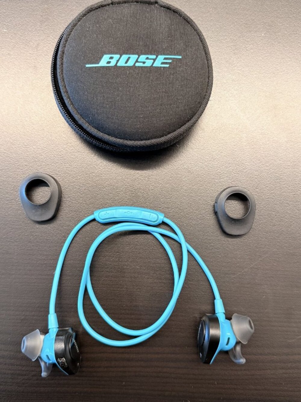 TESTED Bose SoundSport A11 IC 3232A Wireless In Ear Earbuds, Black/blue READ